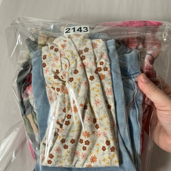 Girls Lot Sz 12/18M Lot‎ Of 6 Mixed Brands Casual Everyday Clothes - Picture 10 of 10